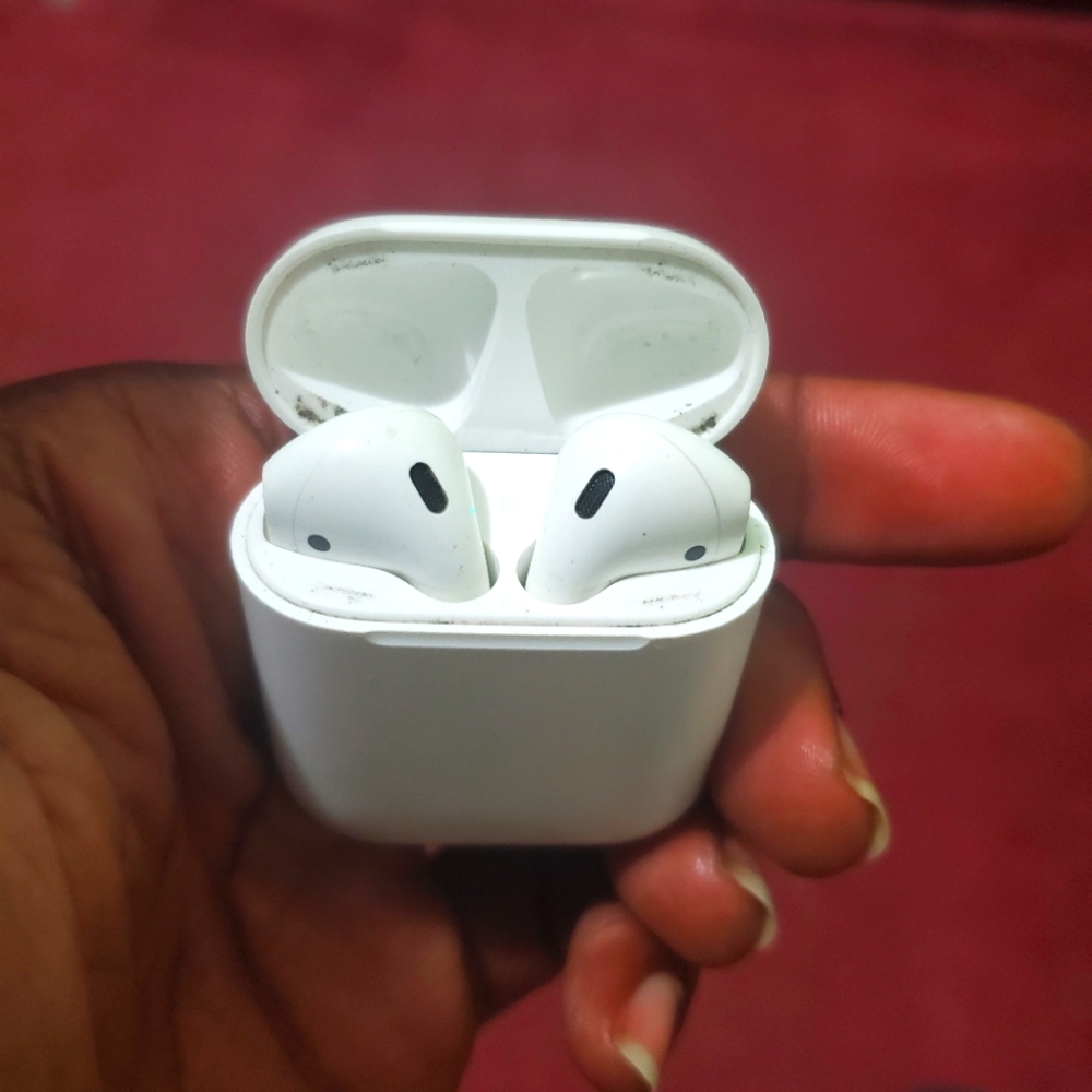 Apple Airpods